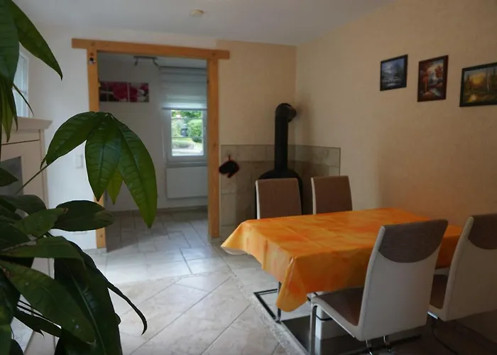 An Der Suhle Quelle Nyaraló Erfurt